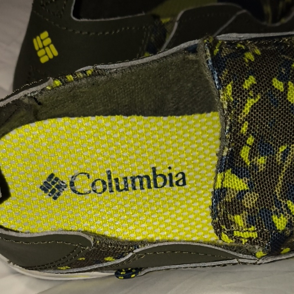 Columbia Green and Yellow Sneakers with Slip-On Design and Camouflage Pattern